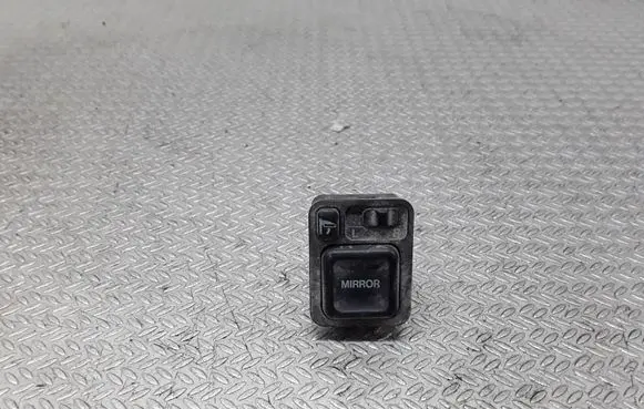 Honda HR-V Wing mirror switch