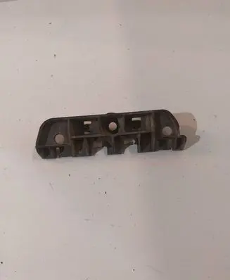 Audi A7 S7 4G Fender mounting bracket 4G8853921A