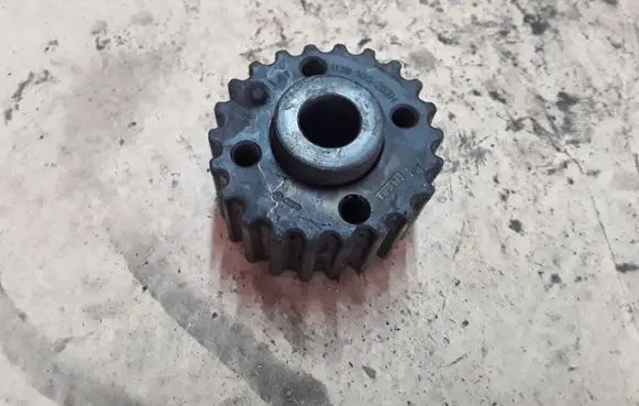 Audi A6 S6 C6 4F Crankshaft pulley 038105263H