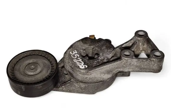 Volkswagen Golf V Generator/alternator belt tensioner 06A903315F