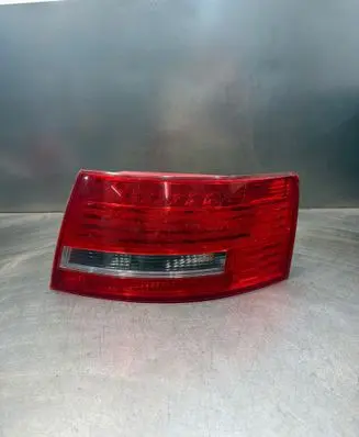 Audi A6 S6 C6 4F Rear/tail lights 4F5945096F 738014