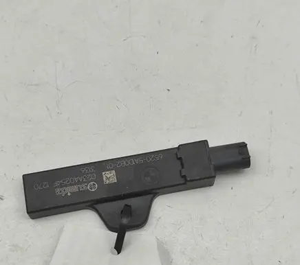 BMW X6 G06 Keyless system antenna 5A1D0B2