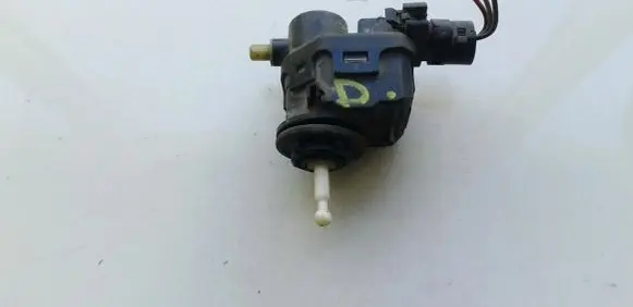 Headlight level adjustment motor