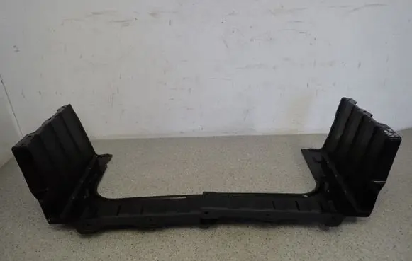 Hyundai ix20 Engine splash shield/under tray 