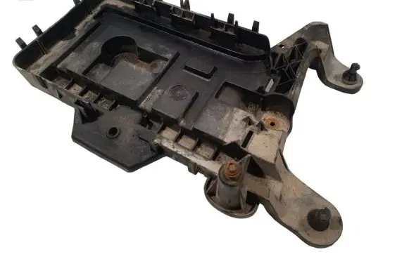 Volkswagen Touran I Battery box tray 1K0915333B