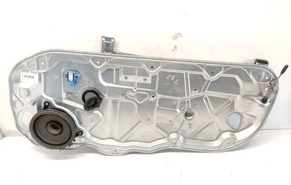Volvo C30 Front door electric window regulator 998466104 8679979