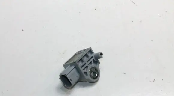 Mazda 6 Airbag deployment crash/impact sensor GDK457KC0