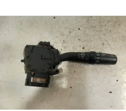Toyota Avensis T250 Wiper control stalk 173821