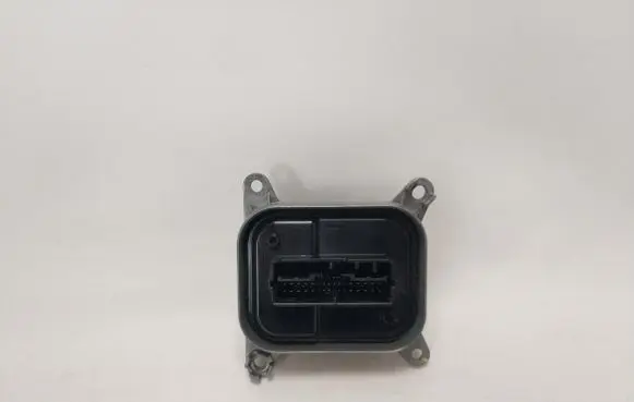 Tesla Model 3 LED ballast control module P1532925-02-C