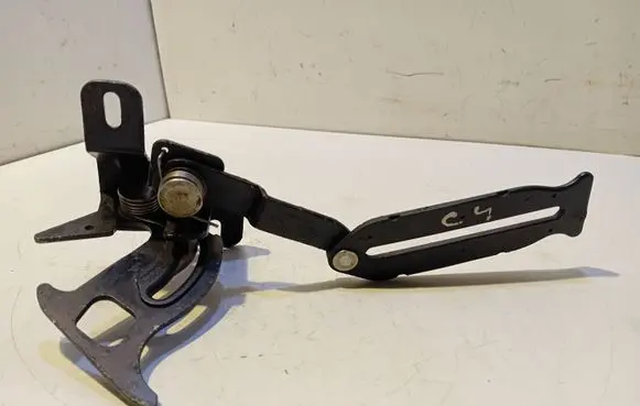 Audi 100 S4 C4 Engine bonnet/hood lock/latch loop/hook 4A0823480A