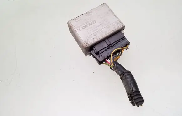 Volvo S70 V70 V70 XC Light module LCM 9442303 5KG00531107