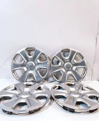 Ford Transit Courier R15 wheel hub/cap/trim 8V211130HB