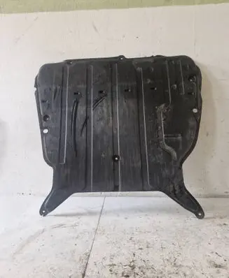 Engine splash shield/under tray