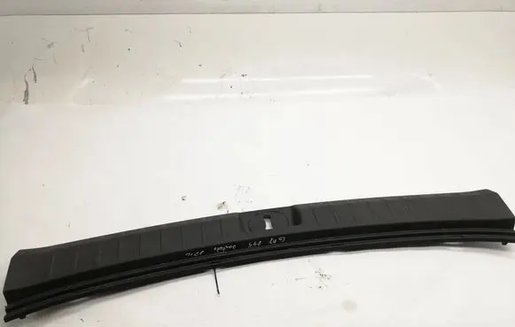 Hyundai Santa Fe Trunk/boot sill cover protection 857712W000