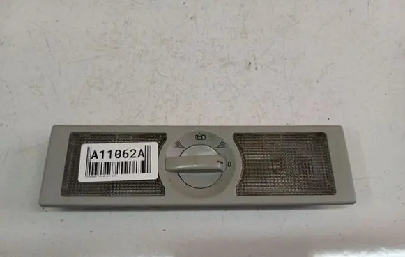 Volkswagen Touran I Rear seat light 0886400 08.864.00