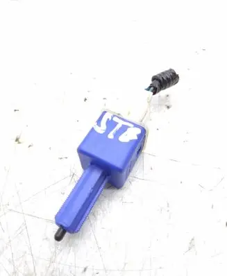 Honda CR-V Brake pedal sensor switch