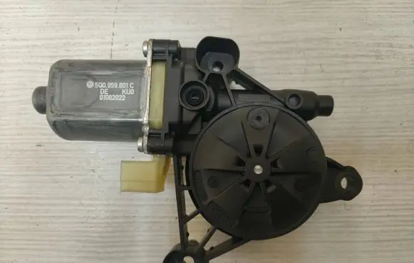 Front door window regulator motor