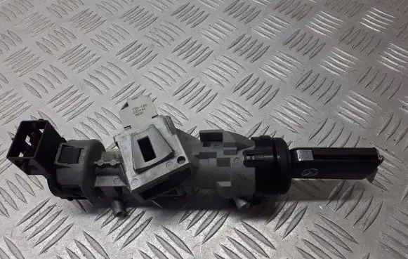 Mazda 3 II Ignition lock 3M51-3F880-CC