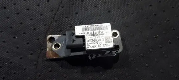 Renault Scenic I Airbag deployment crash/impact sensor 7700437301C 550759800