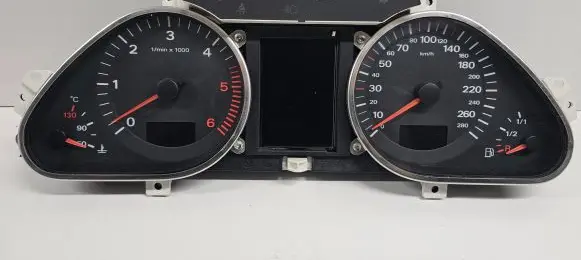 Audi Q7 4L Speedometer (instrument cluster)