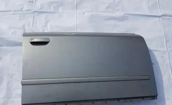 Audi A4 S4 B6 8E 8H Front door sidabrines