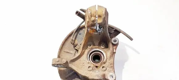 Volkswagen PASSAT B7 Front wheel hub 