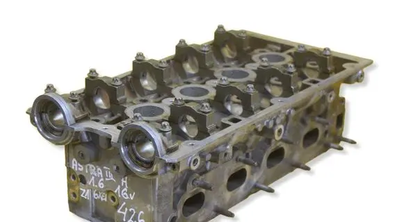 Opel Astra H Engine head 24461591