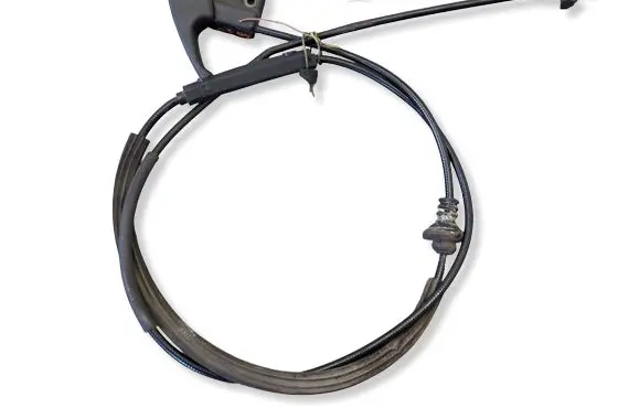 Audi A3 S3 A3 Sportback 8P Engine bonnet/hood lock release cable 8P0823535C TB88P0823535C0305