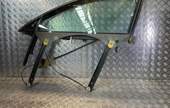 Audi A6 S6 C6 4F Front door manual window regulator 