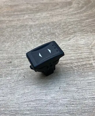 Ford Mondeo Mk III Electric window control switch 1S7T14529AB 14529