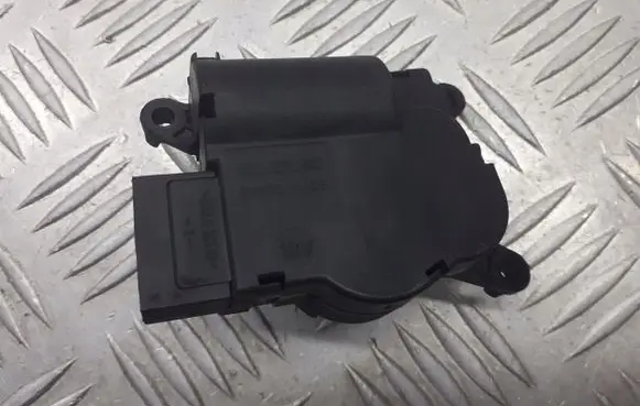 Opel Corsa D A/C air flow flap actuator/motor 21000700