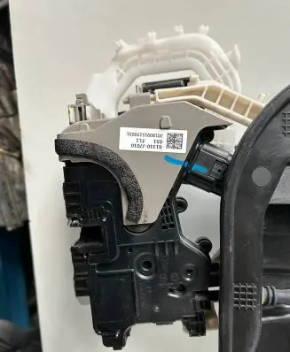 KIA Ceed Front door lock 81310J7010