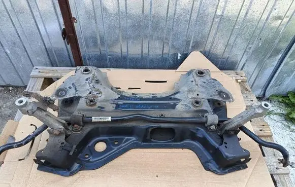 Peugeot 308 Front axle beam 