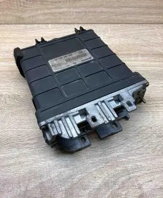 Volkswagen PASSAT B4 Engine control unit/module ECU 028906021AK 0281001312
