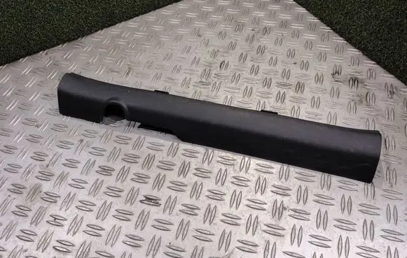KIA Ceed Front sill trim cover 85871J7000