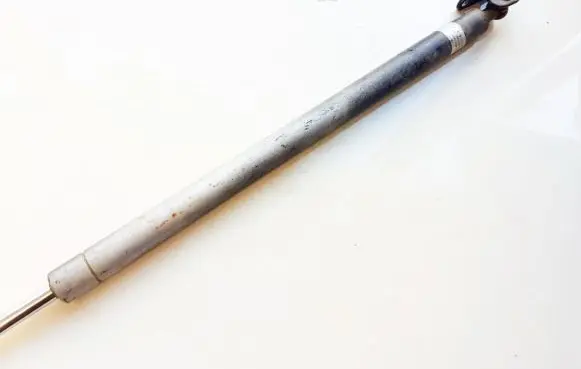 Mitsubishi Galant Tailgate/trunk strut/damper