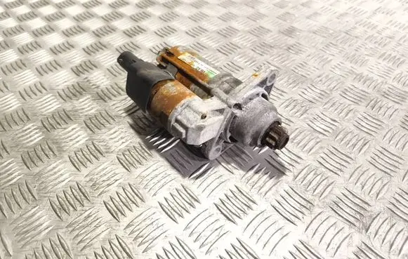 Volkswagen Golf VI Starter motor 02T911023T 0809093643 D6GS13