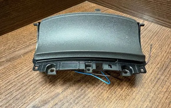 Volkswagen Polo III 6N 6N2 6NF Car ashtray 6X0857309B