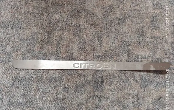 Citroen C5 Foot area side trim 