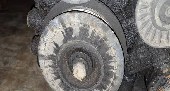 Opel Zafira A Crankshaft pulley 