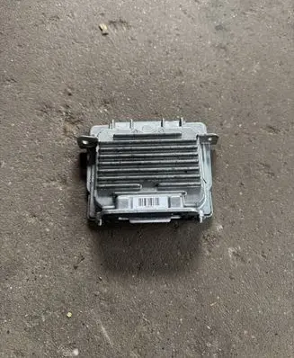 Ford Kuga II Xenon control unit/module 89089352