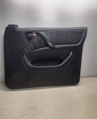 Mercedes-Benz ML W163 Front door card panel trim A163720365 VG2197 D00586311