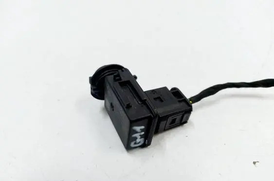 BMW 3 G20 G21 Air quality sensor 745789
