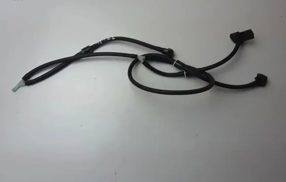 Subaru Forester SK Windshield washer spray nozzle 