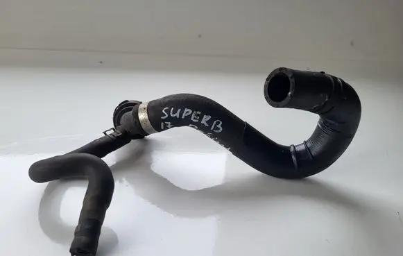 Skoda Superb B8 (3V) Engine coolant pipe/hose