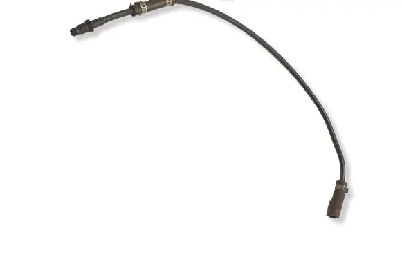 Mercedes-Benz E W211 Engine coolant pipe/hose A2115010225