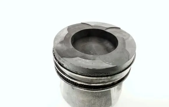 Nissan Primera Piston 86L77F091