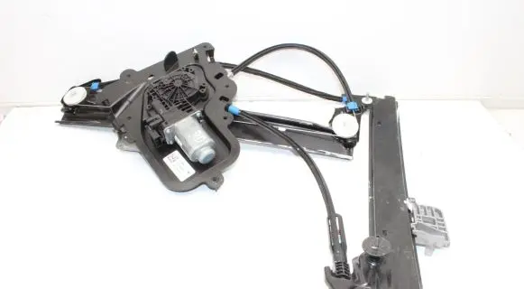 Tesla Model 3 Front door electric window regulator 109662014J
