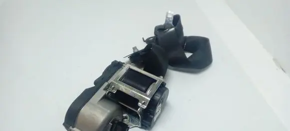 Mercedes-Benz ML W164 Front seatbelt A2518603185