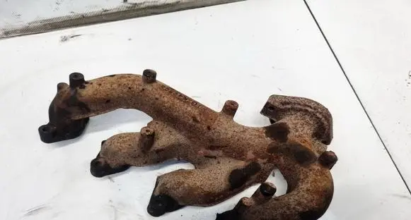 Mazda 323 Exhaust manifold RF1G